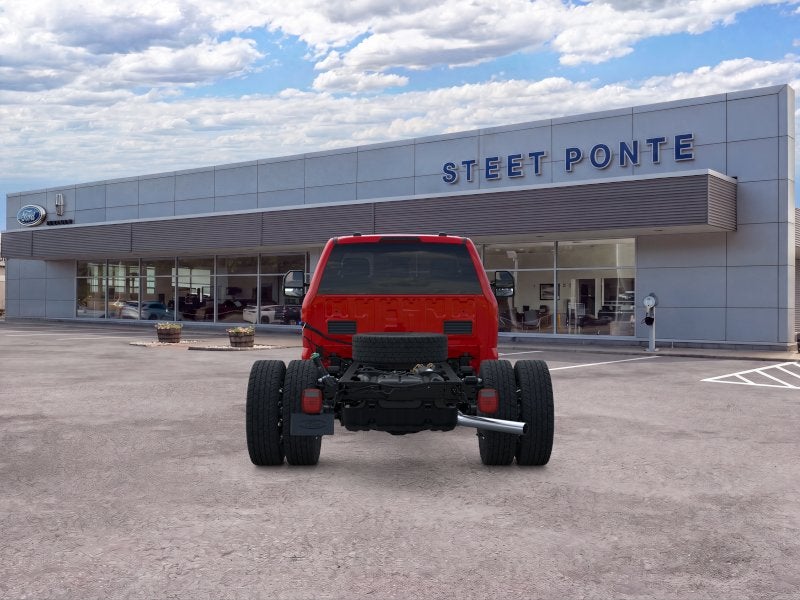 2026 Ford Super Duty F-600 DRW XL