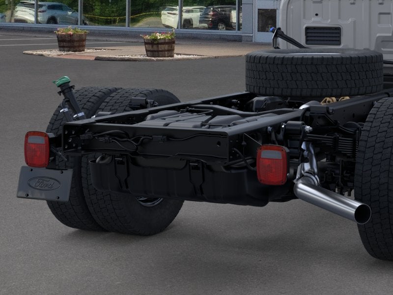 2026 Ford Super Duty F-550 DRW DRW