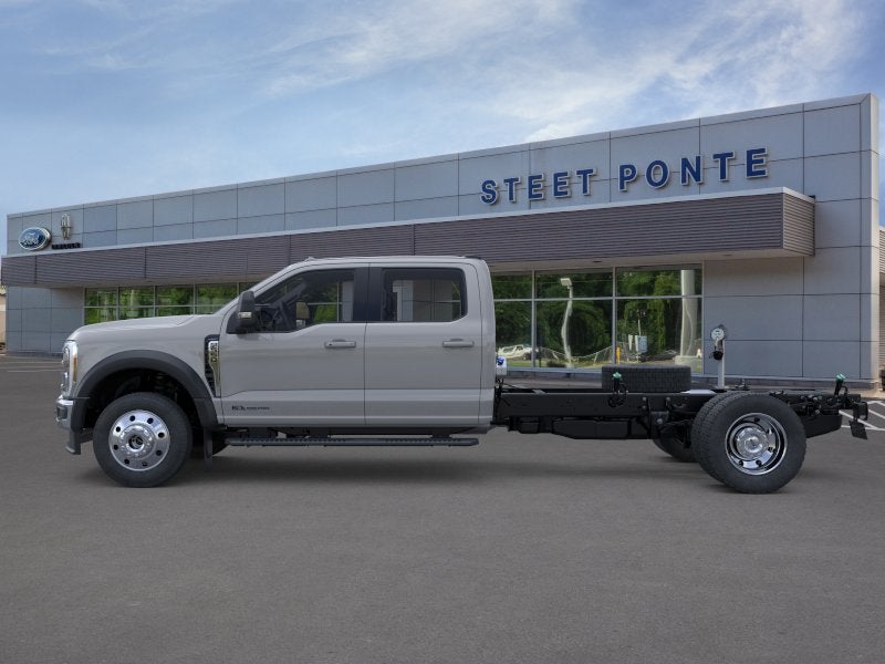 2026 Ford Super Duty F-550 DRW DRW