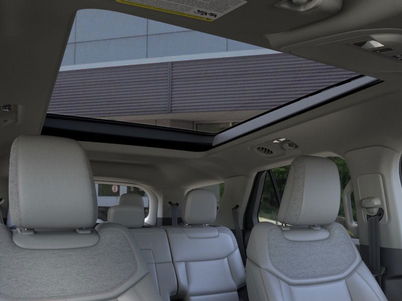 2026 Ford Explorer Active w/100A Pkg