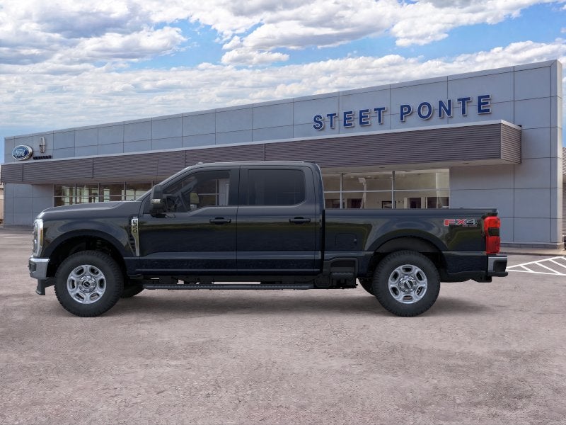2026 Ford Super Duty F-350 SRW F-350® XLT