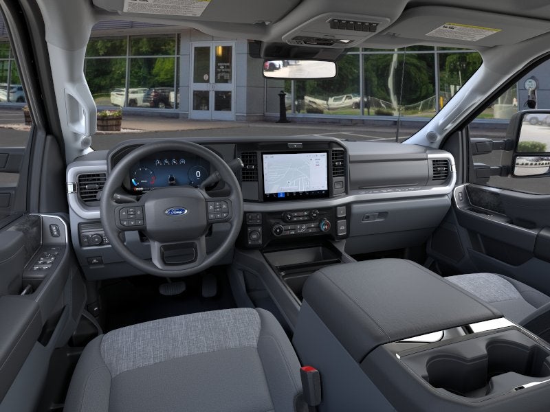 2026 Ford Super Duty F-350 SRW F-350® XLT