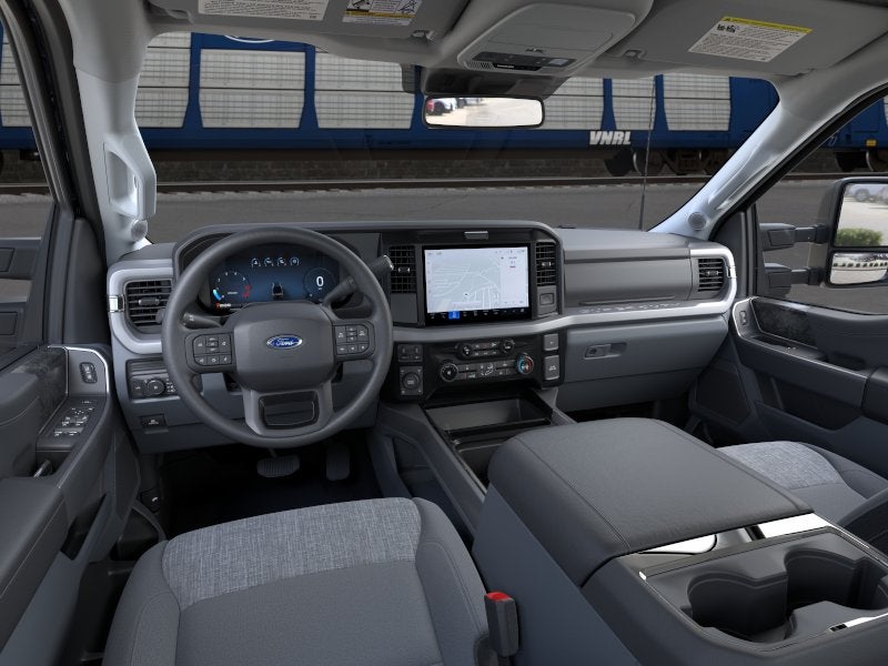 2026 Ford Super Duty F-350 SRW F-350® XLT