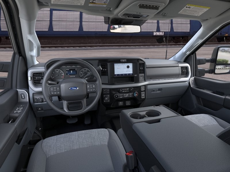 2026 Ford Super Duty F-350 SRW F-350® XLT