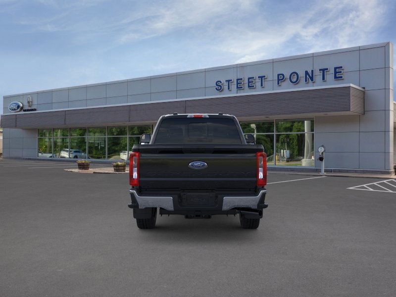 2026 Ford Super Duty F-350 SRW XLT