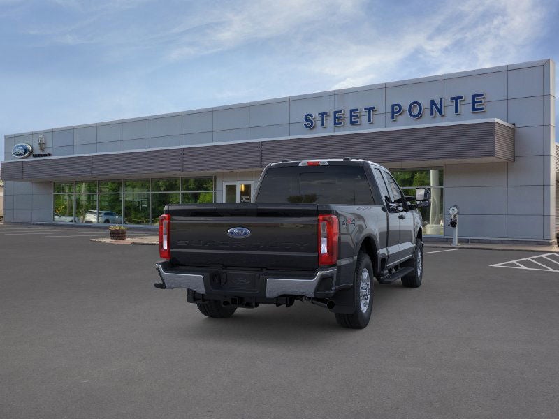 2026 Ford Super Duty F-350 SRW XLT