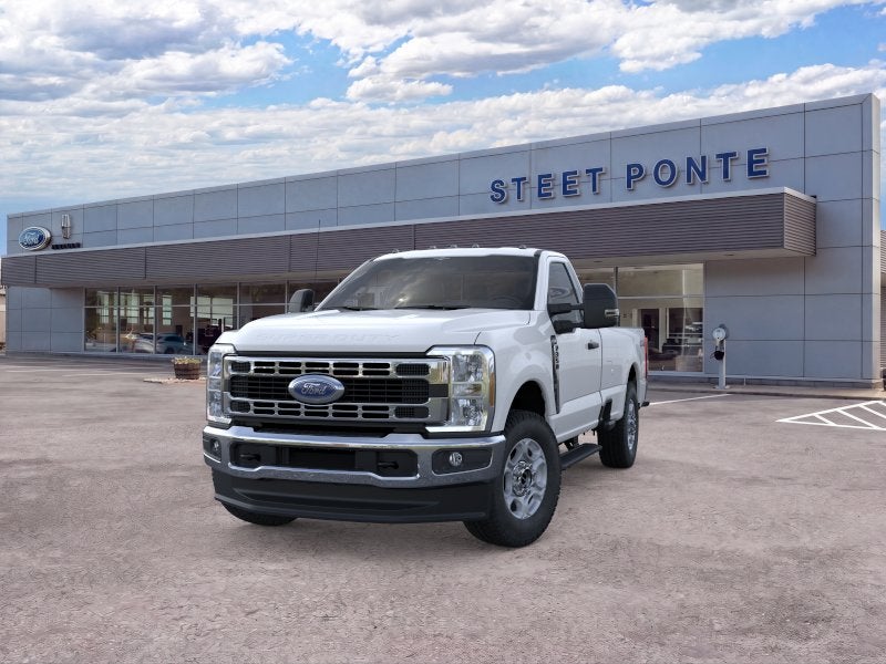 2026 Ford Super Duty F-350 SRW F-350® XLT