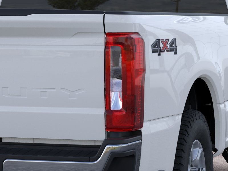 2026 Ford Super Duty F-350 SRW F-350® XLT