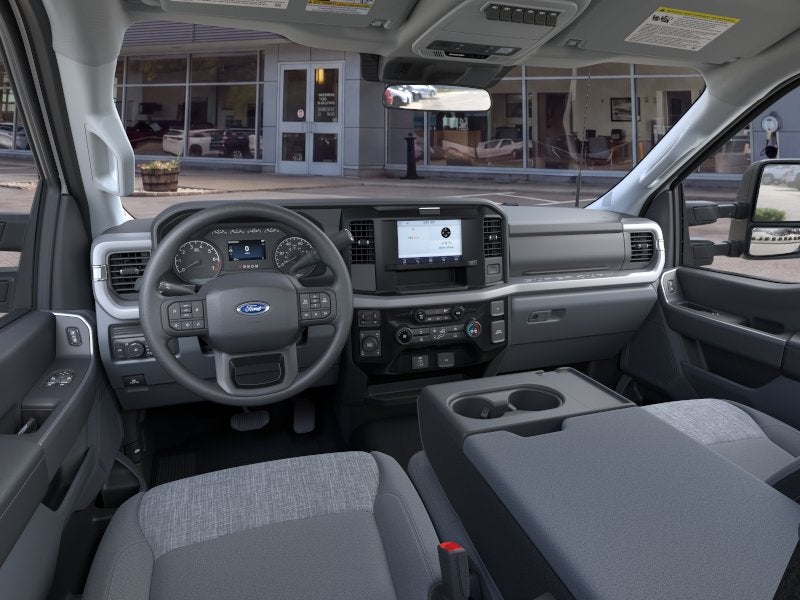 2026 Ford Super Duty F-350 SRW F-350® XLT