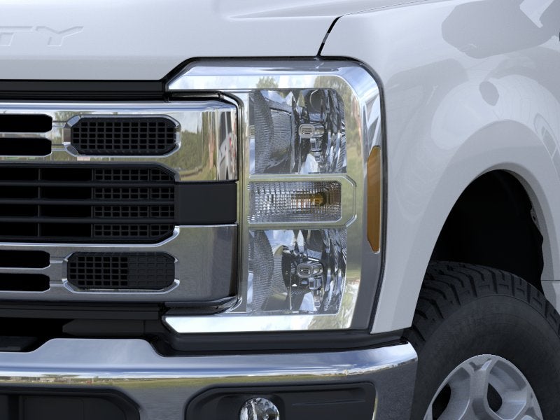 2026 Ford Super Duty F-350 SRW F-350® XLT