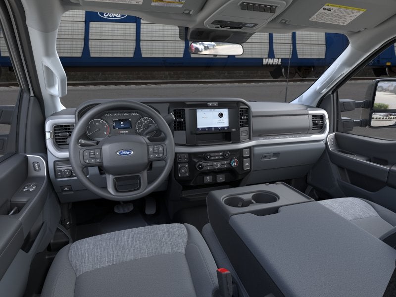 2026 Ford Super Duty F-350 SRW F-350® XLT