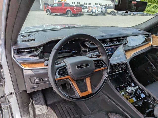 2025 Jeep Grand Cherokee L Summit