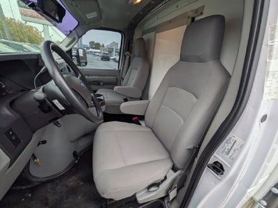 2019 Ford E-450SD Base