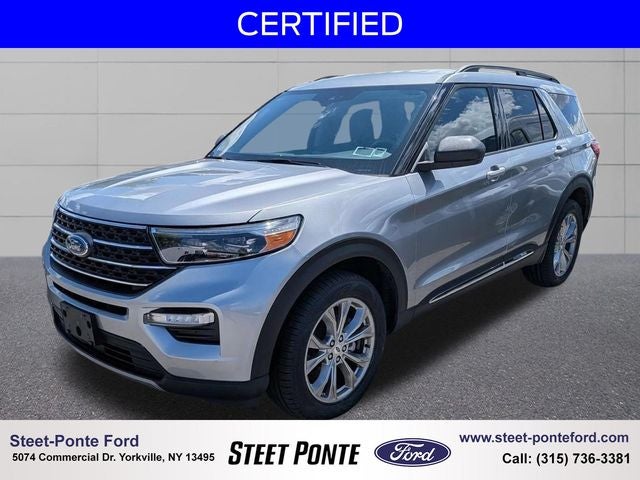 2023 Ford Explorer XLT 4WD's photo
