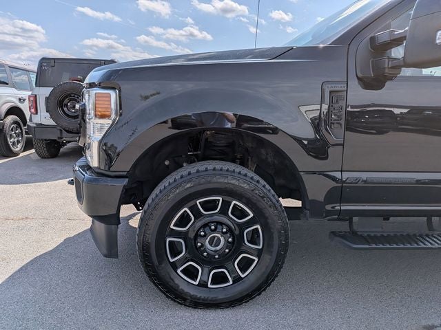 2022 Ford F-350SD Lariat