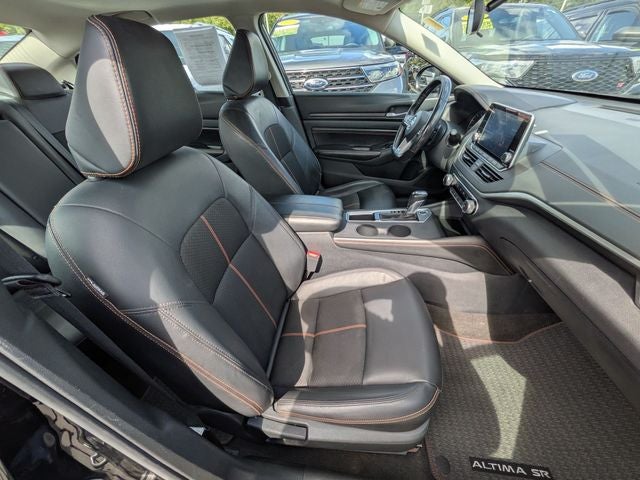 2022 Nissan Altima 2.0 SR