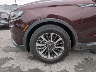 2023 Lincoln Nautilus Standard