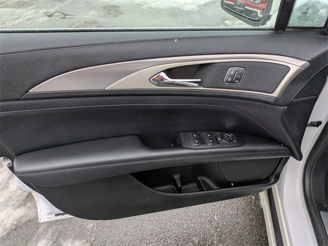 2020 Lincoln MKZ Standard