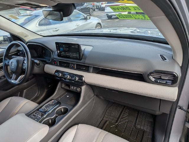 2023 Honda Pilot Touring