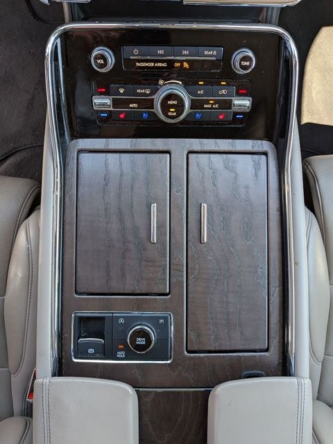 2023 Lincoln Navigator L Reserve