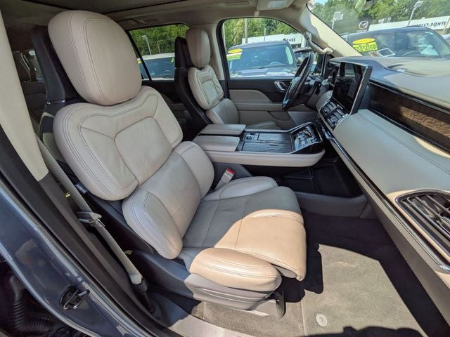 2023 Lincoln Navigator L Reserve