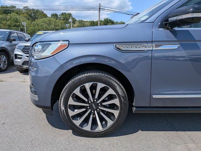 2023 Lincoln Navigator L Reserve