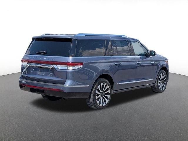 2023 Lincoln Navigator L Reserve