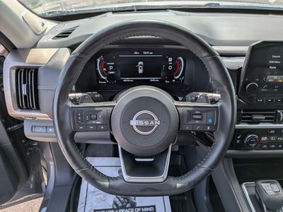 2024 Nissan Pathfinder Platinum