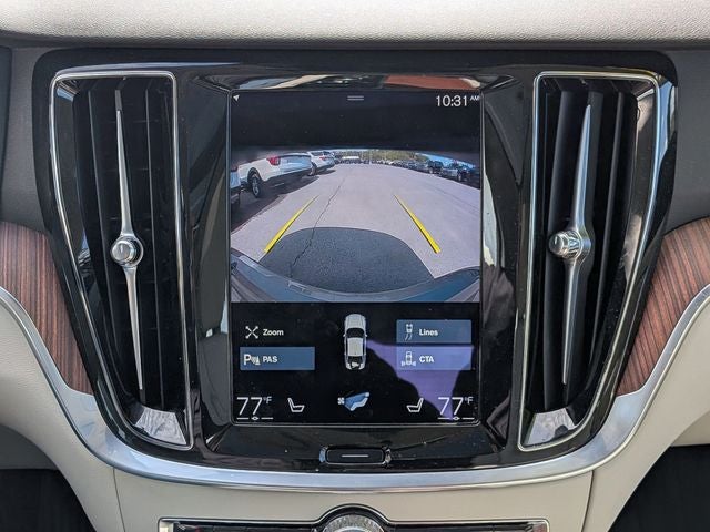 2021 Volvo S60 T6 Momentum