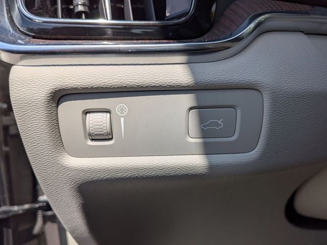 2021 Volvo S60 T6 Momentum