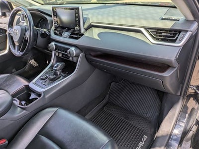 2019 Toyota RAV4 Limited