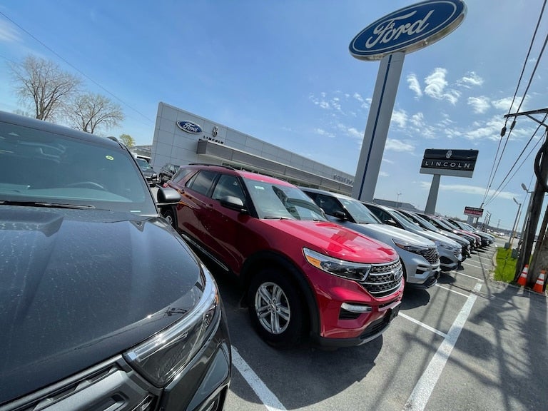 Steet Ponte Ford in Yorkville NY